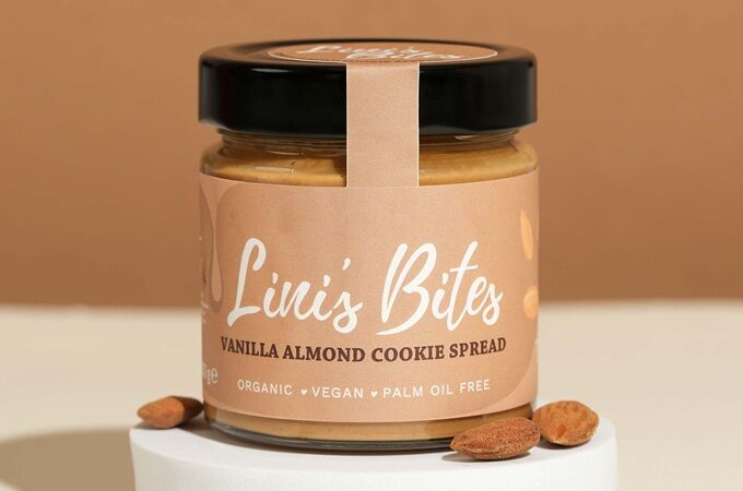 Linis Bites Spread, veganer Aufstrich auf Nussbasis für süße Genussmomente.